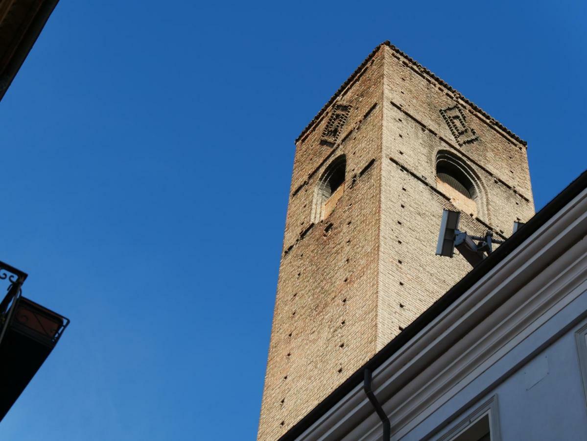La Maison du Soleil Appartamento Alba Pompeia Eksteriør billede